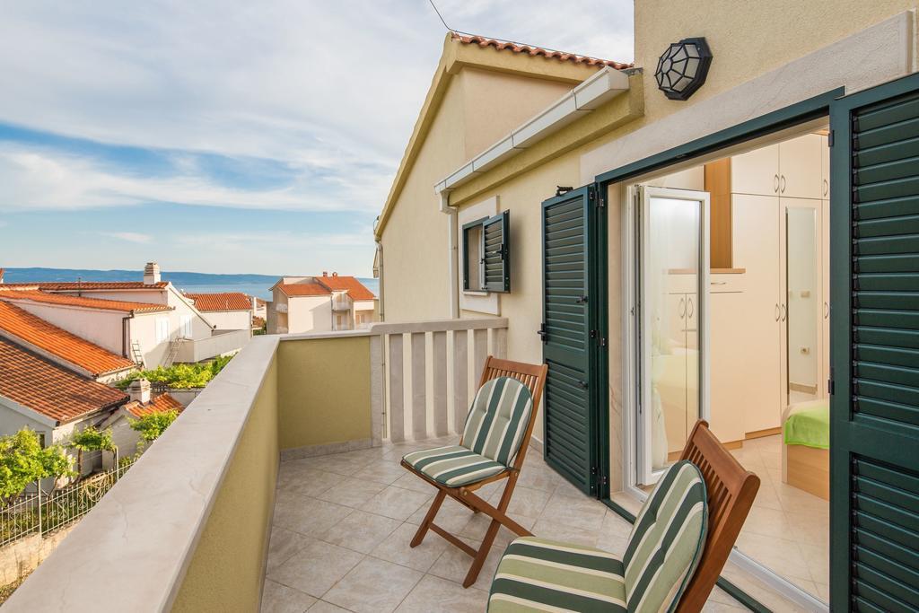 Apartments Leon Podstrana Chambre photo